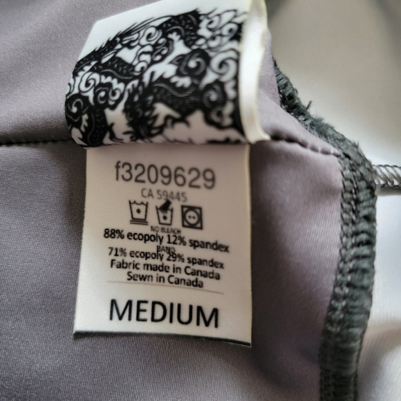 Punk Robb "Wake Up. Be Kind. Repeat" Ombre Gray Leggings Size M - Picture 10 of 13